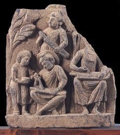 ©Gandharan Buddhist Sculpture and the Peoples of the Silk Road: The Hirayama Ikno Collection, ed. by The institute of Silk Road Studies, Katsumi Tanabe, Asahi Shimbun 2003, 41, cat. no. 61